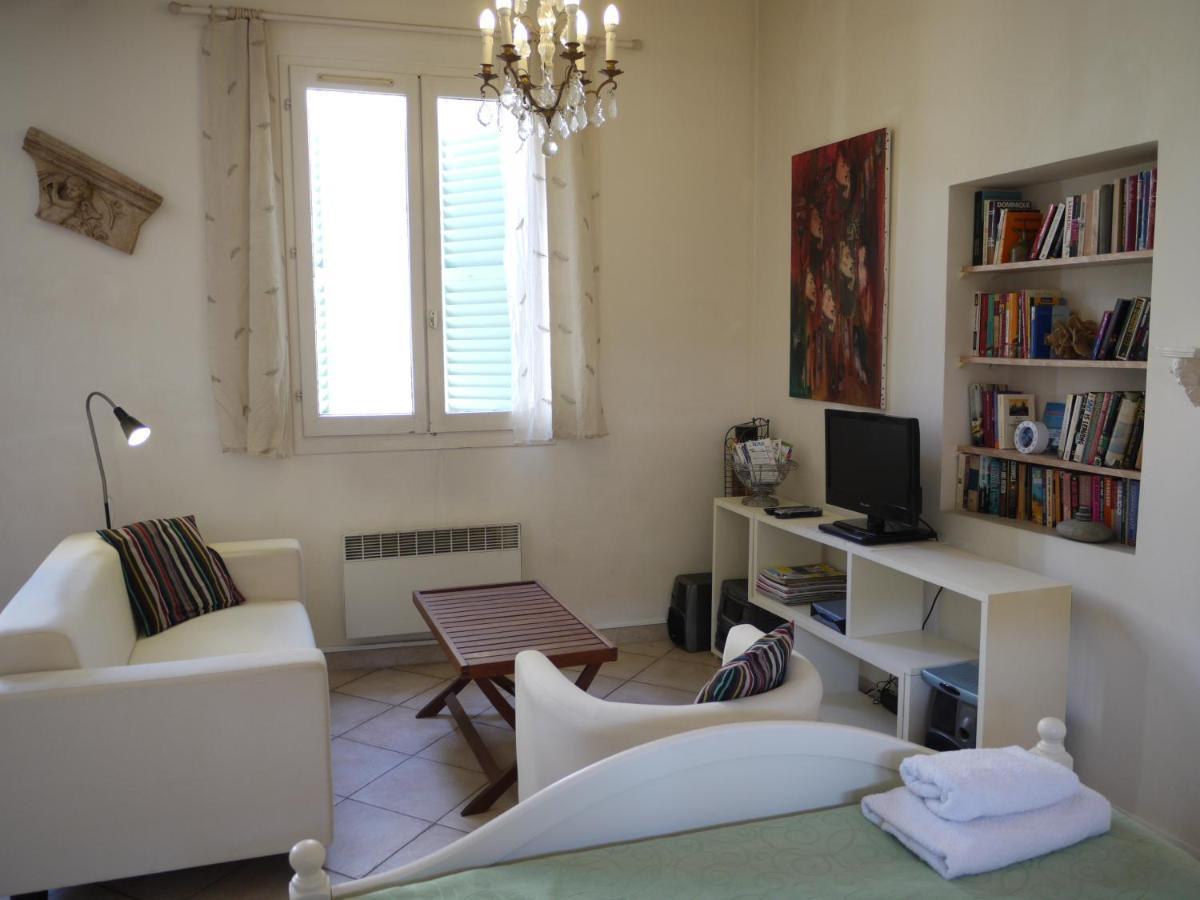 Studio 6 - A Quiet And Spacious Studio Flat In The Old Town Nice Exterior photo
